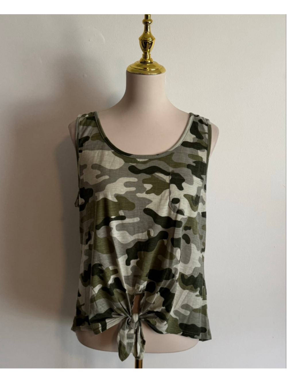 Women's Rebellious One Camo Tank Top XL Green Gray